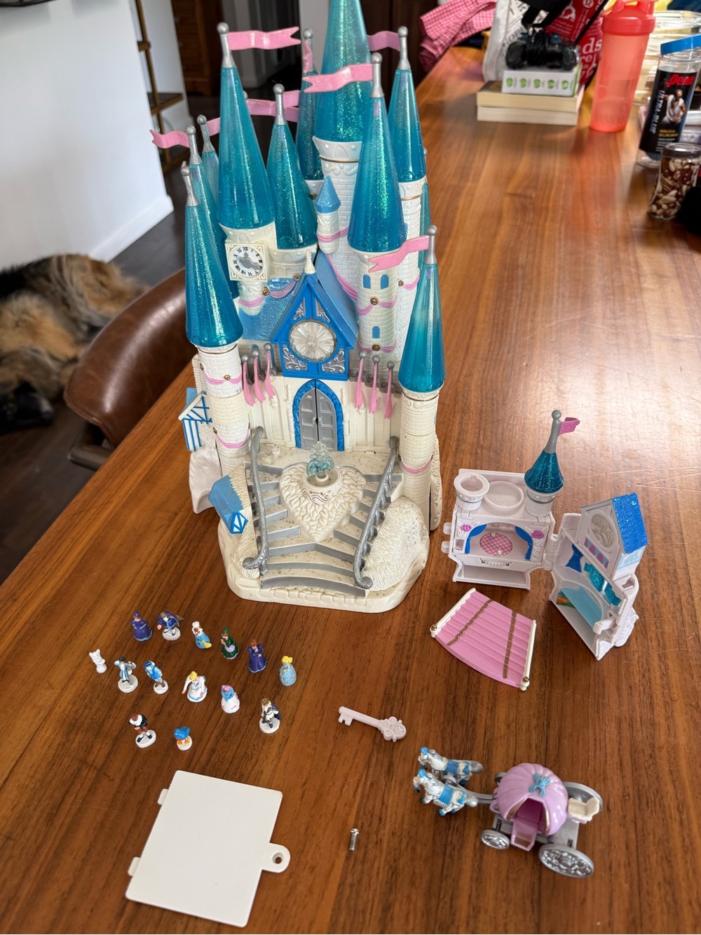 1996 Vintage Trendmasters Cinderella Starcastle Play Set with accessories